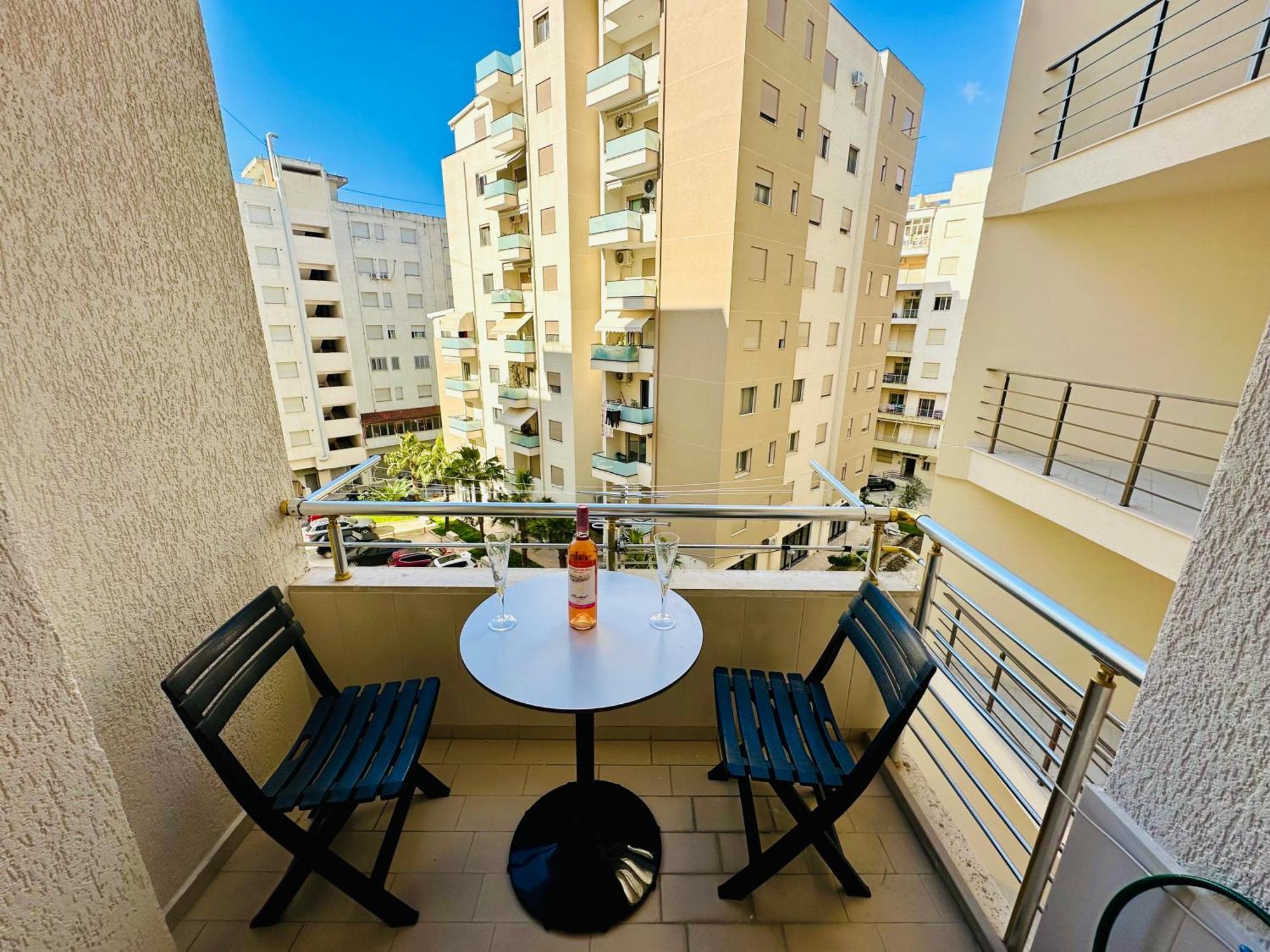 Jico Travel - Erjon Apartments Влёра Номер фото