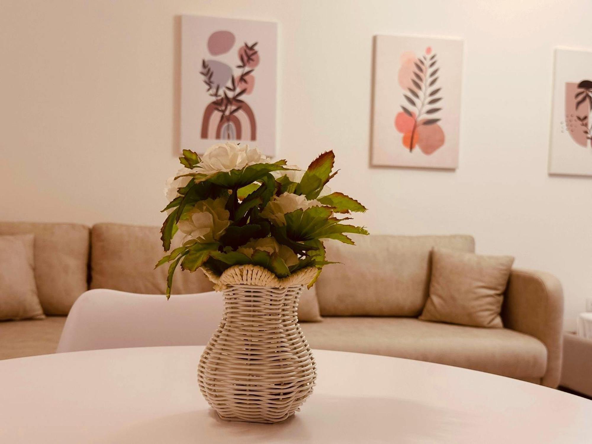 Jico Travel - Erjon Apartments Влёра Экстерьер фото